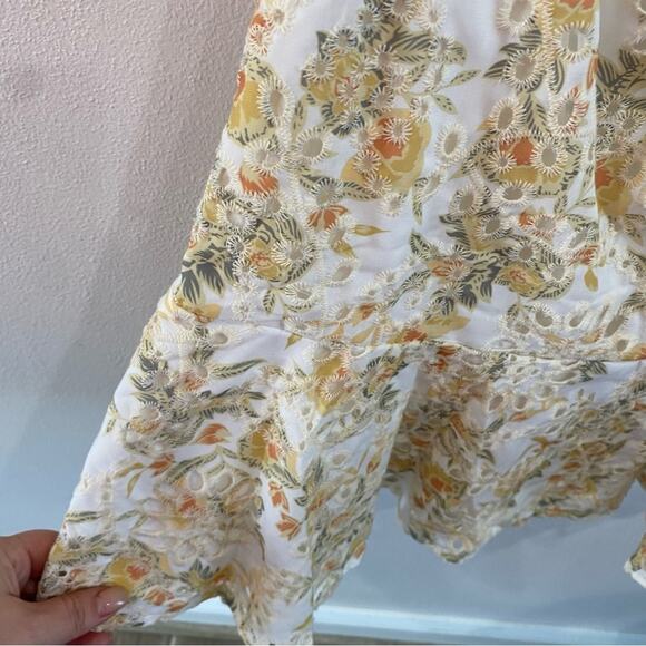 En Saison Floral Eyelet Mini Dress Puff Sleeve Cottagecore XS - Picture 6 of 10
